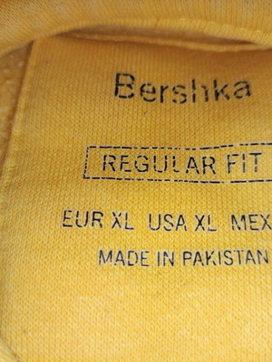 Bershka hoodie XL yellow like new