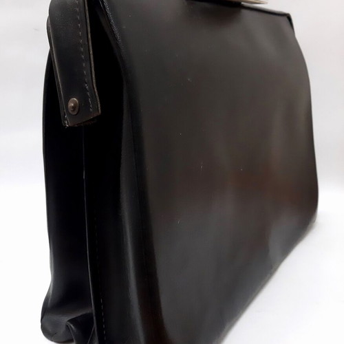 Original Doctor Bag from the 1950s in like new condition