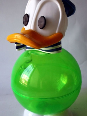 Vintage 70's Donald Duck candy container Disney figure new