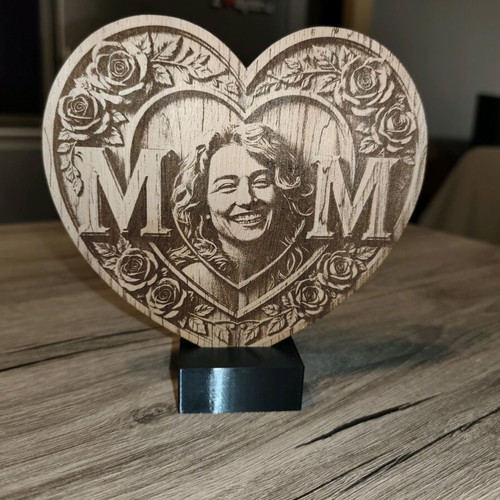 Personalized wooden MOM decoration with laser engraving new