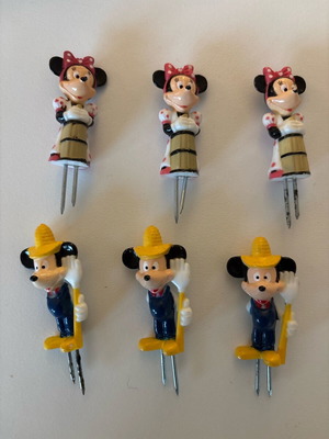 Vintage Disney decorative set of 6 with Mickey & Minnie used