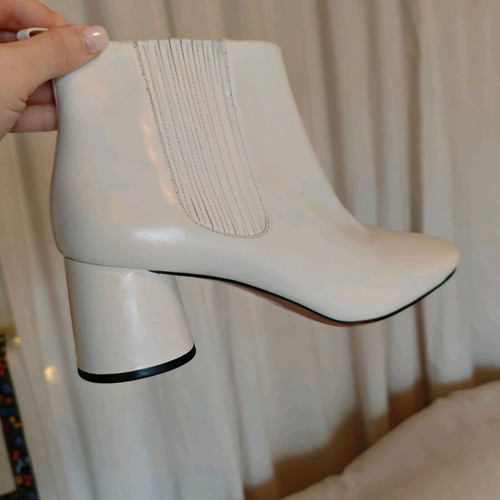 Marc Jacobs leather ankle boots new, white, size 40