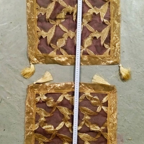 Christmas silk set of 5 squares new, various sizes