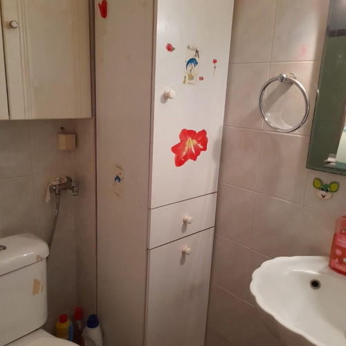 Bathroom drawer unit used in very good condition