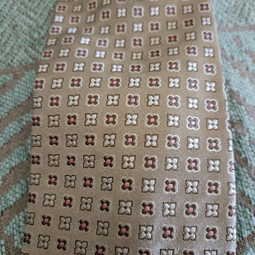 Silk branded ties used, pack of 5 plus 1 gift