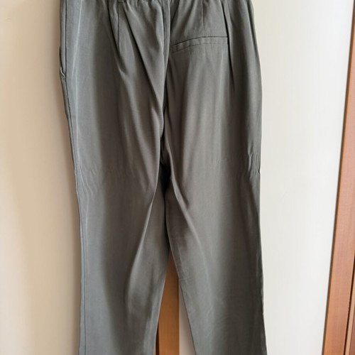Zara khaki women's pants XS like new, green