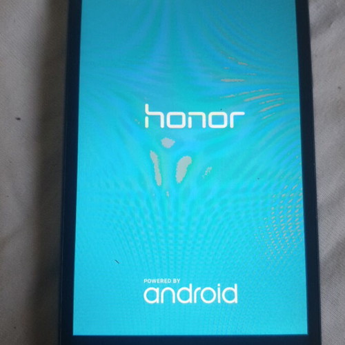 Honor Android smartphone, beige