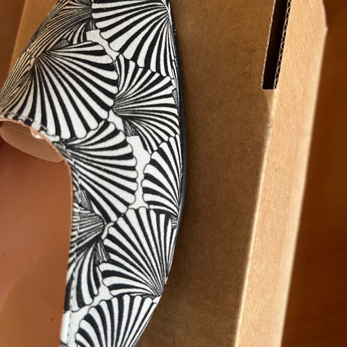 Mules De.Bour new, handmade, leather, size 39