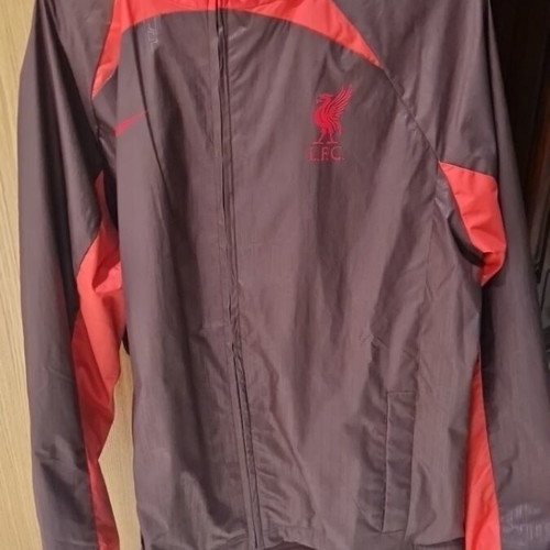 Nike L.F.C. Liverpool jacket like new, waterproof with hood and side pockets
