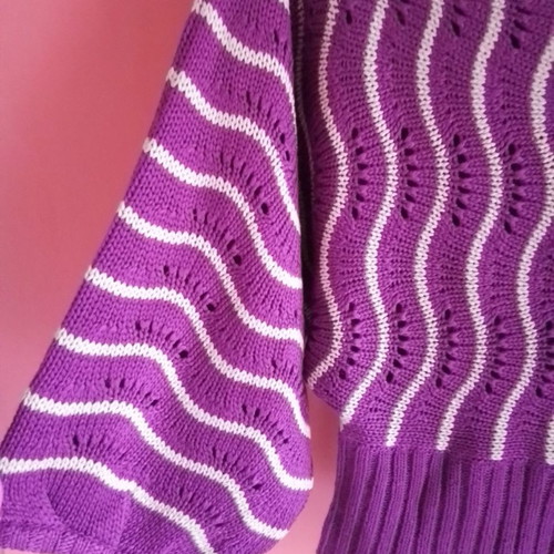 Sfera thin sweater size S violet