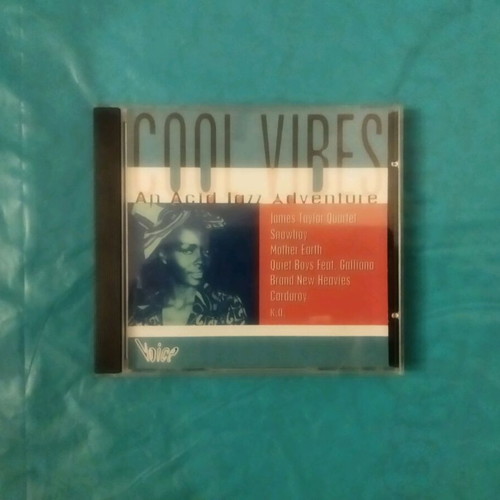 Cool Vibes CD like new, jazz