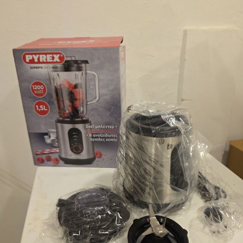 Pyrex blender base with extra motor, missing glass jar