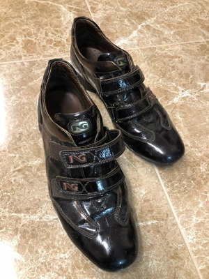 Παπούτσια Nero Giardini καφέ, σαν καινούργιο, δερμάτινα μέγεθος 38