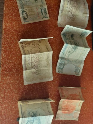 7 Greek banknotes