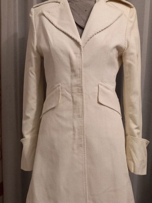 On Line Exclusive corduroy coat like new, size Small, white