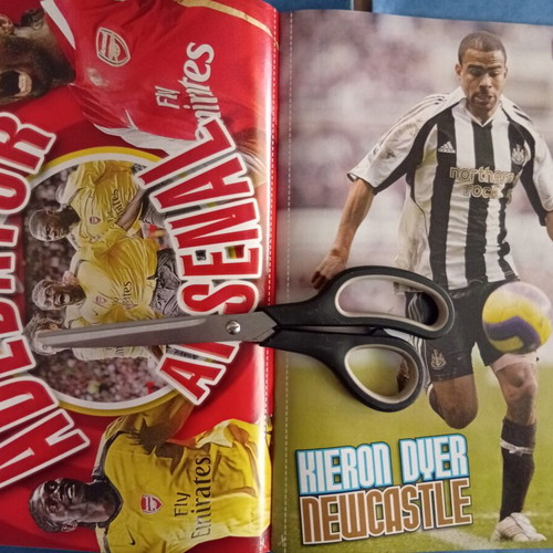 Match Football Magazine Issue 27/2-5/3/2007 like new with Drogba poster