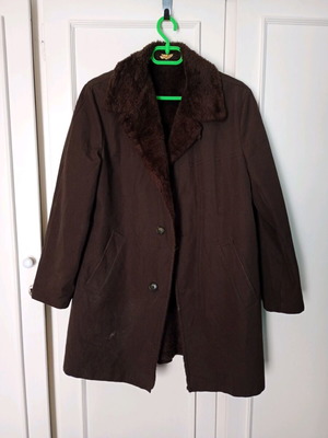 Vintage warm coat used, brown