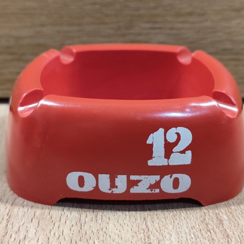 Ouzo 12 used red square plastic ashtray