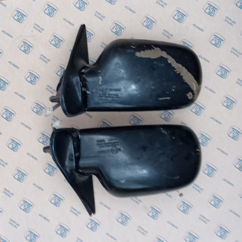 Suzuki Swift 92 electric mirrors used, black plastic