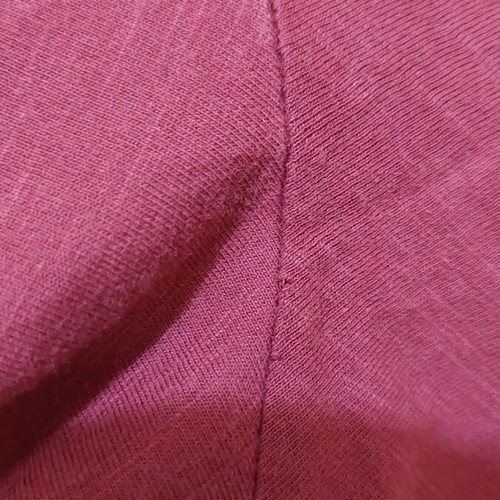 Reline women's long-sleeve blouse used, size S, red with small holes