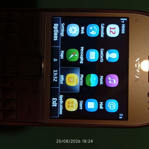 Nokia E6-00 mobile phone, silver, 8 MP camera, Symbian Anna