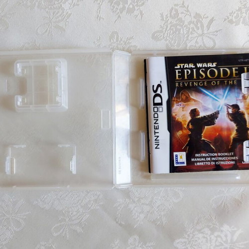 Nintendo DS Star Wars Episode 3 Revenge of the Sith manual and case like new