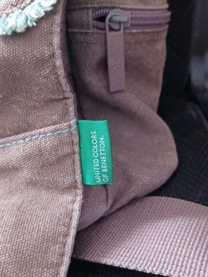 School shoulder bag like new