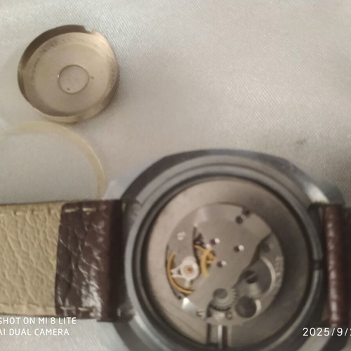 ZARIA mechanical watch new with leather strap