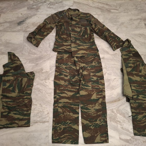 Military camouflage set used, 3 variations, medium size