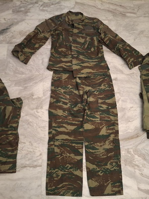 Military camouflage set used, 3 variations, medium size