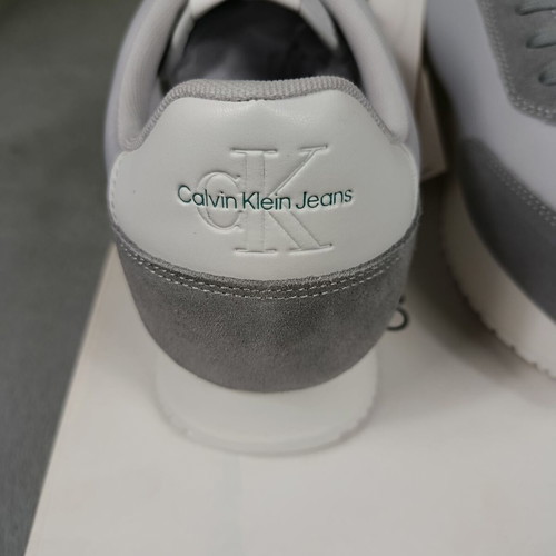 Calvin Klein Jeans Retro Runner Low Laceup sneakers new, Oyster Mushroom Formal Grey