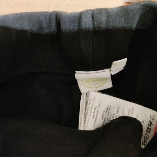 Clothes for 8-year-old girl used, Dpam blouse and Disney tracksuit