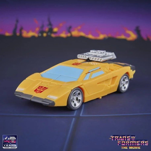Transformers Studio Series Sunstreaker Deluxe Class new