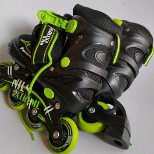 Inline rollers NJ/NA 0321 Nils Extreme adjustable skates like new