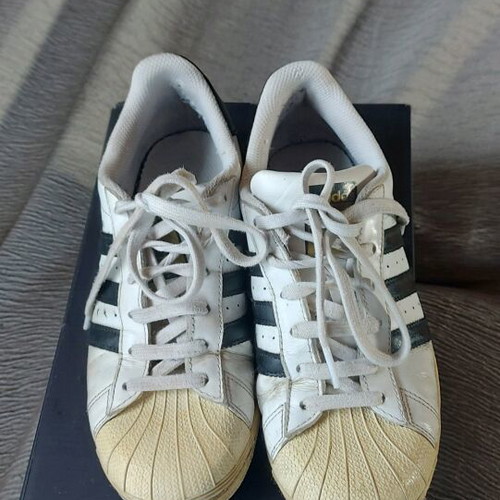 adidas gazelle silver green womens Women's adidas Superstar Shoes White GX1838 main image 1