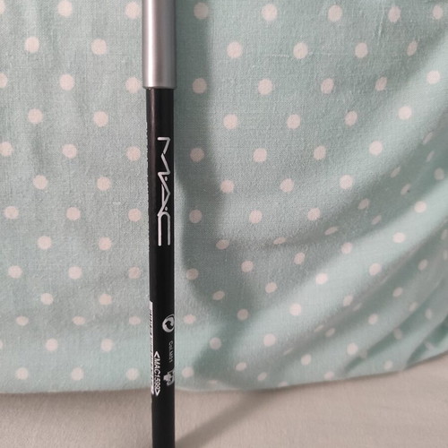 MAC Black Eye-Lip Liner Pencil with Aloe Vera and Vitamin E