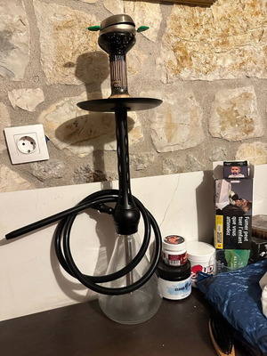 Hookah used with many extras