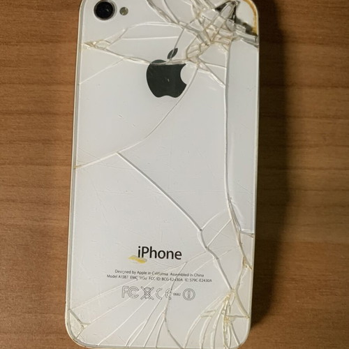 iPhone 4S (A1387) used, white for parts or repair