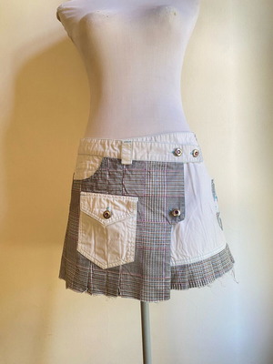 Wrap mini skirt by muchacha