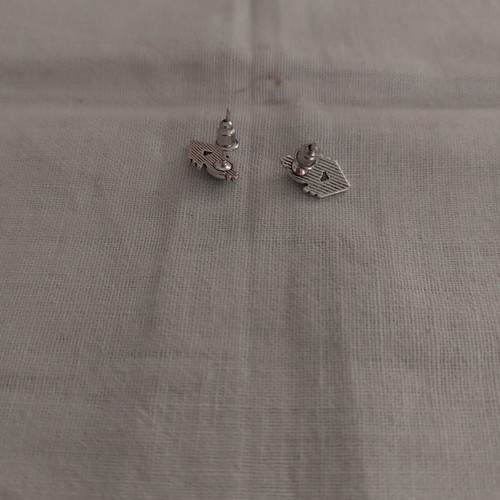 Screw-back earrings new