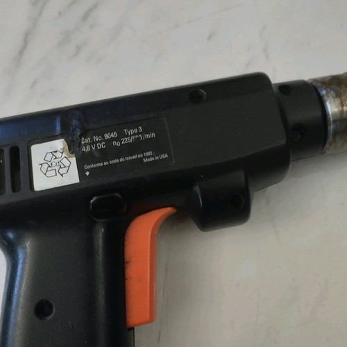Black Decker screwdriver used without charger