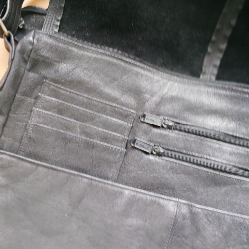Large black Picard leather shoulder bag used