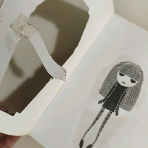 Ghostgirl book used, Greek