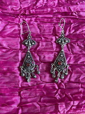 Gianniotika earrings silver 925 like new with filigree and red stone