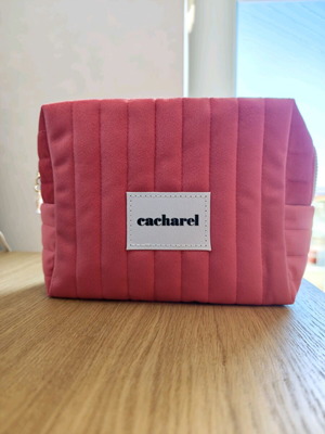 Cacharel Collectible Velvet Cosmetic Bag New Pink Quilted
