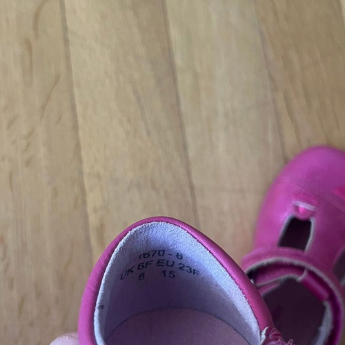 Start-Rite Pink Leather Mary Janes Shoes like new