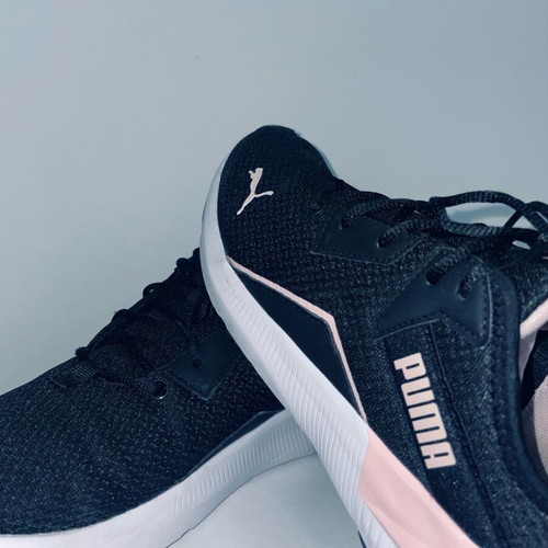 Puma athletic shoes used, size 40.5, black and pink