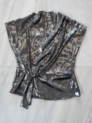 Zara sleeveless top like new, grey with silver details