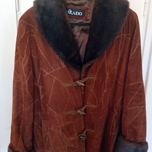 Okado suede coat with fur on sleeves and collar, like new, 2XL, brown