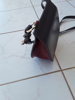 Axel crossbody bag new, gray with red leather interior